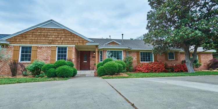 Pocket Listing~Preston Hollow