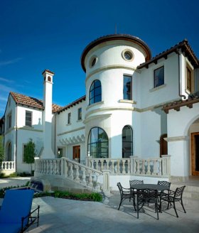 mediterranean-style-home